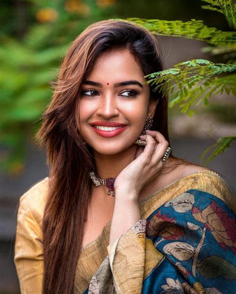 poojitha ponnada latest photos|Gorgeous Alert! These BOLD PHOTOS of Telugu girl Pujita。